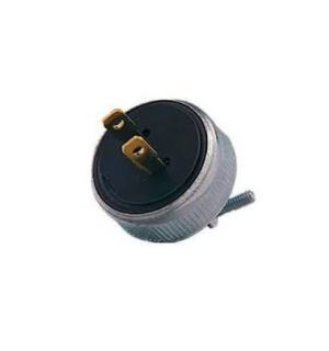 CLAVIJA 1/2 VUELTA 2POLOS 15A 127V ROYER